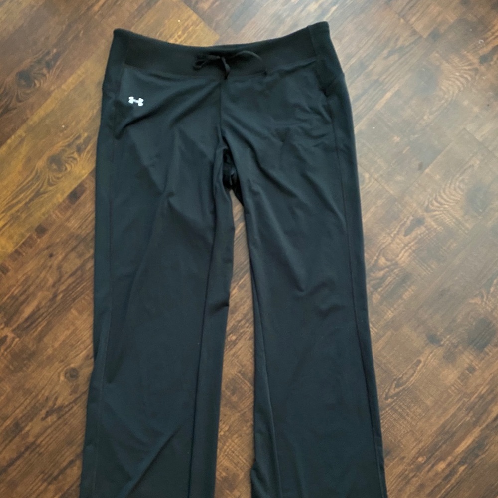 Under Armour Pants. Black. Medium